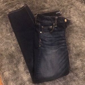 American Eagle skinny jeans